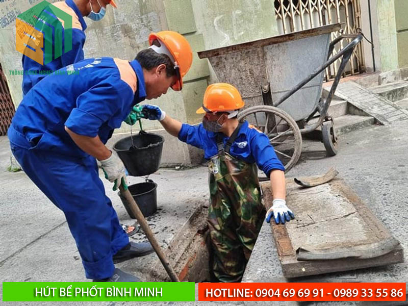 Quy trình làm việc hút bể phốt của cty Bình Minh tại Điện Biên