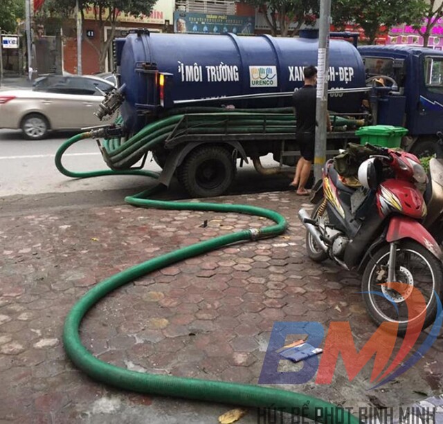 Hút bể phốt bao nhiêu tiền 1 khối